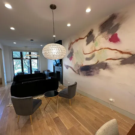 Holiday home Luxe Urban Retreat Near United Center Chicago