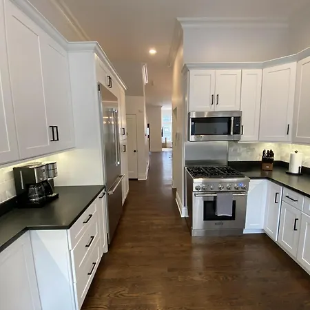 Holiday home Luxe Lincoln Park Sfh With Private Roof Deck! Chicago