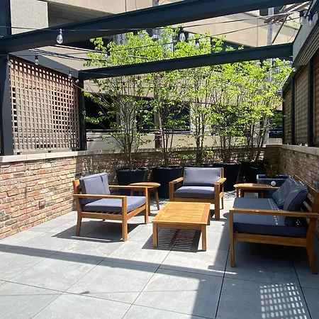 Luxe Lincoln Park Sfh With Private Roof Deck! * Chicago