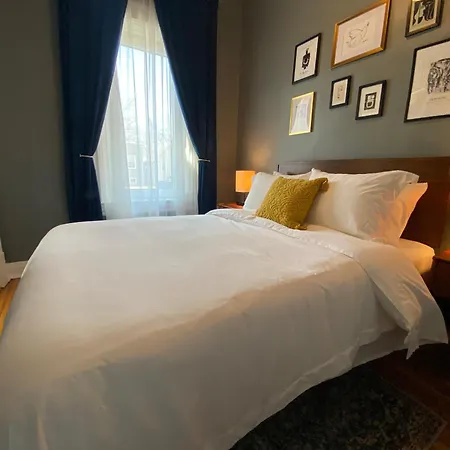 Elegant Hideaway In The Heart Of Andersonville Holiday home Chicago