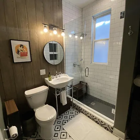 Holiday home Elegant Hideaway In The Heart Of Andersonville Chicago