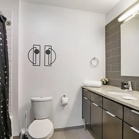 Cozy & Comfy In - Del Prado 418 Chicago