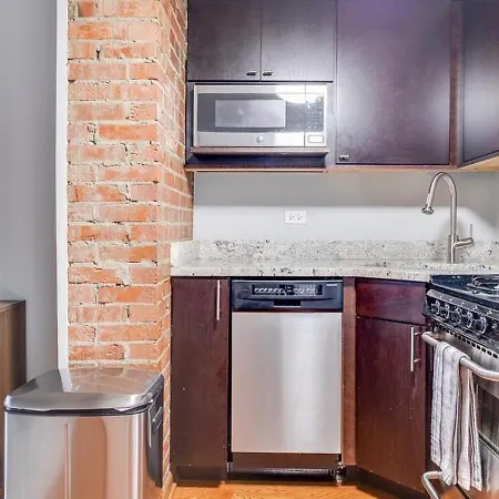 Landing - Modern With Amazing Amenities