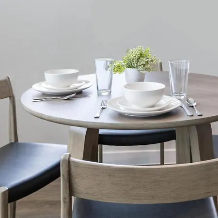 Apartment Landing Modern With Amazing Amenities