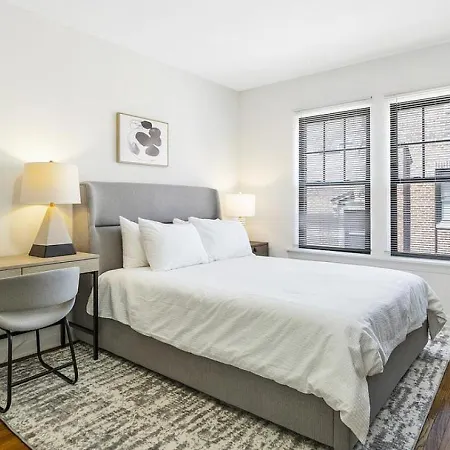 Landing Modern With Amazing Amenities