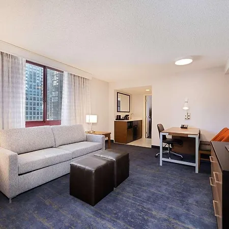 Embassy - Downtown River North Hotel Chicago