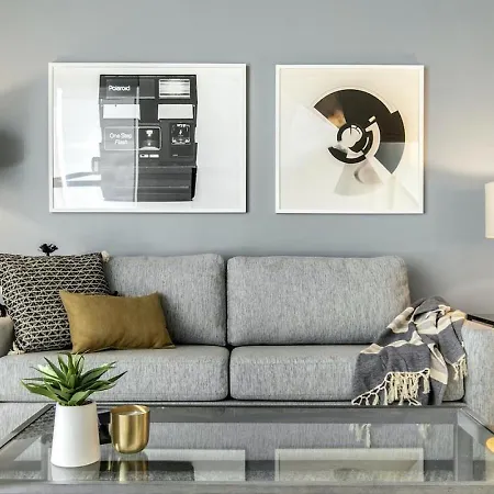 Apartment Landing At Logan - In Logan Square *