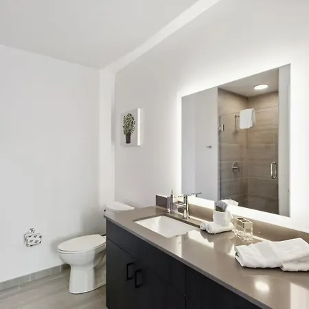2br Luxury River North With Wonderful Views * Chicago
