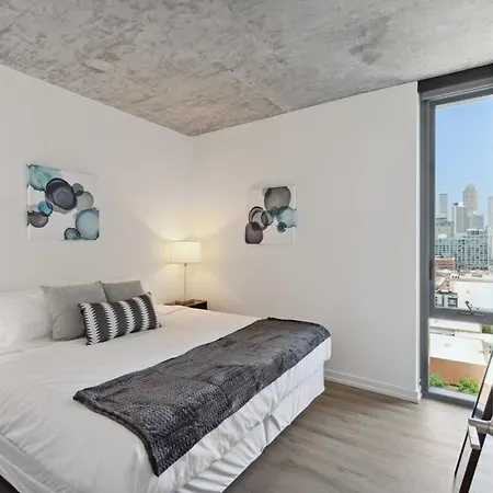 2br Luxury River North With Wonderful Views *