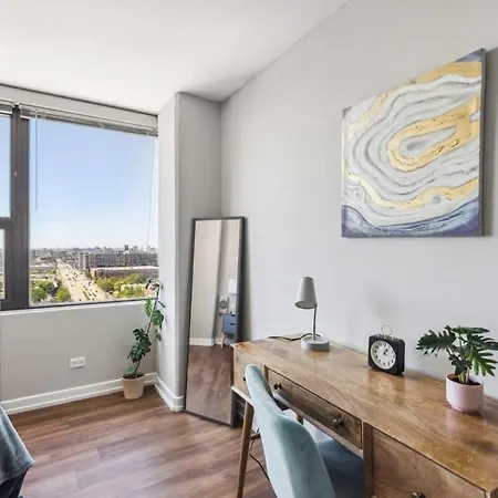 Apartment 2br Vibrant South Loop Chicago