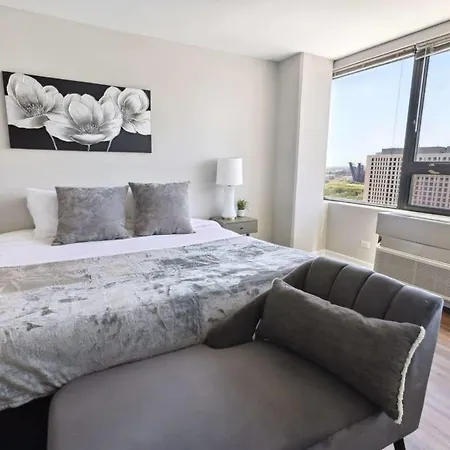 2br Vibrant South Loop