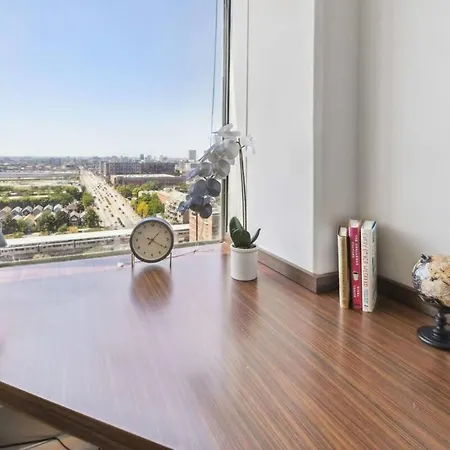 2br Vibrant South Loop *