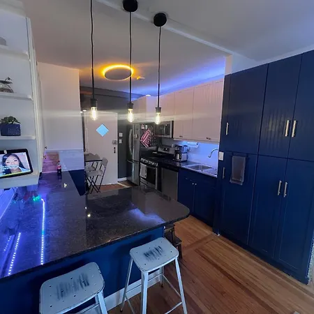 Apartment Lakeside Loft - Historic Chicago