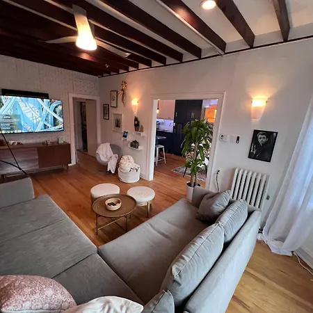 Apartment Lakeside Loft - Historic *