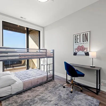 Apartment Brand New 3bed 3bath Modern W Balcony Chicago