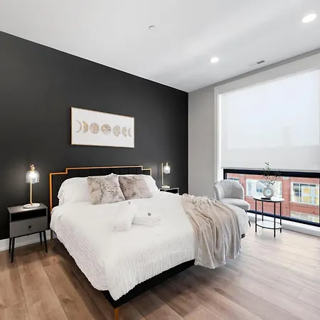 Apartment Brand New 3bed 3bath Modern W Balcony