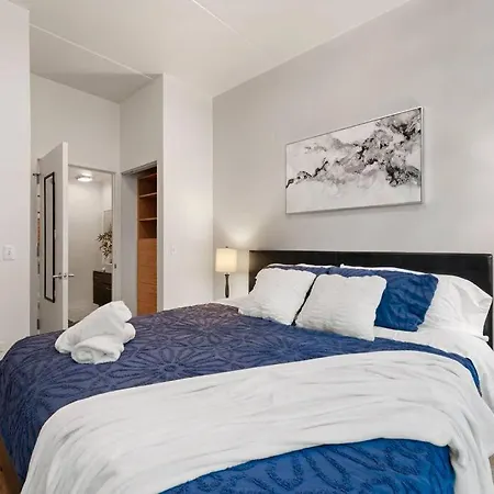 Apartment Sleek 2 Bed 2 Bath In Trendy Fulton Market *