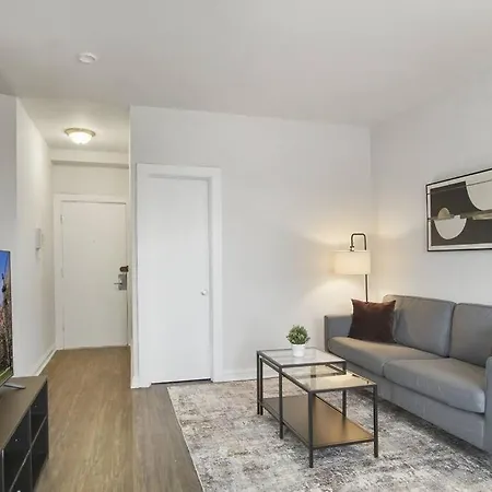 Apartment Sleek & Functional 2-bedroom - Hyde Park 405
