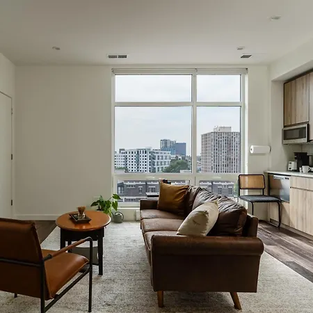 Apartment Flexhome River West Luxury 1br N6 With Gym And Rooftop Chicago
