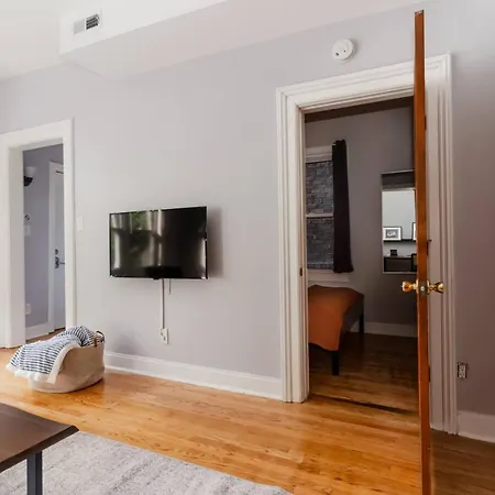 Flexhome Logan Square 1br Apt B1
