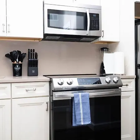 Duplex Chic River North Retreat * Chicago