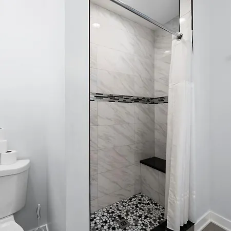 Lavish 3 Bed Near Hyde Park Chicago
