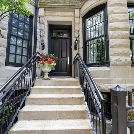 Apartment Gold Coast Next To Oak Street Chicago