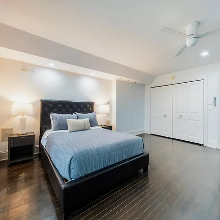 Apartment Gold Coast Next To Oak Street Chicago
