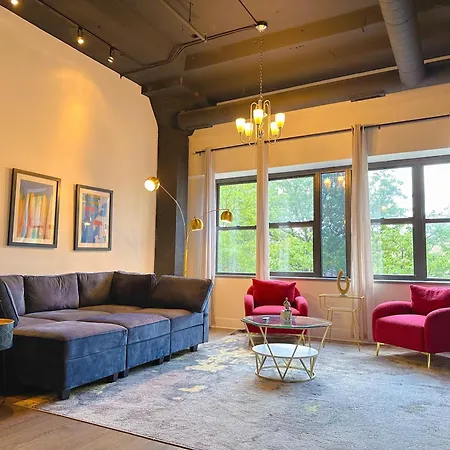 Chic Spacious 3br South Loop Near Mccormick Place, Roosevelt Cta & Shopping Area In