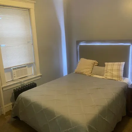 Apartment Your Space Chicago