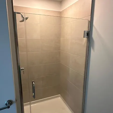 Cityscape Haven Stylish 2bed 2bath With Downtown Views
