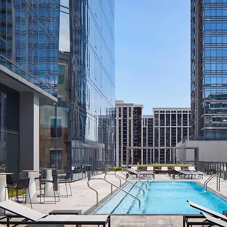 Cityscape Haven Stylish 2bed 2bath With Downtown Views