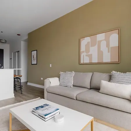 Apartment Blueground River West Pool Gym Wd Ac Chi-1086 Chicago