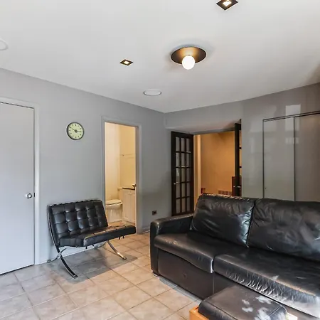 Family-friendly South Loop Escape Holiday home *