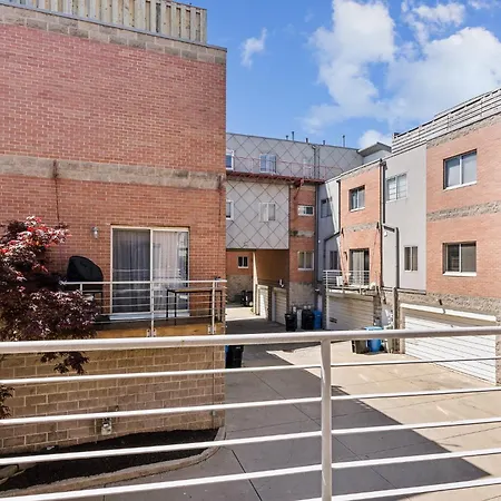 Family-friendly South Loop Escape Holiday home Chicago