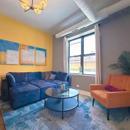 Apartment Modern 420 Friendly 3br In State Street Near Mccormick Place, Chinatown And Soldier Field Chicago