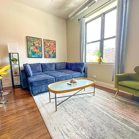 Apartment Stylish 420 Friendly 3br Getaway With Optional Parking Near Mccormick Place, Grant Park & Soldier Field Chicago