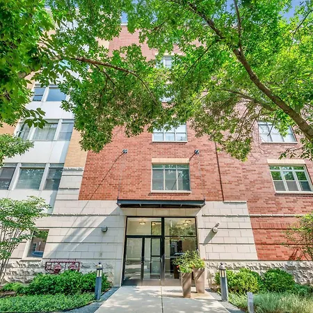 Perfect Wfh Wicker Park 1 Bed Office & Parking Chicago