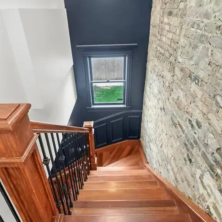 Holiday home Roscoe Village Family Hideaway *