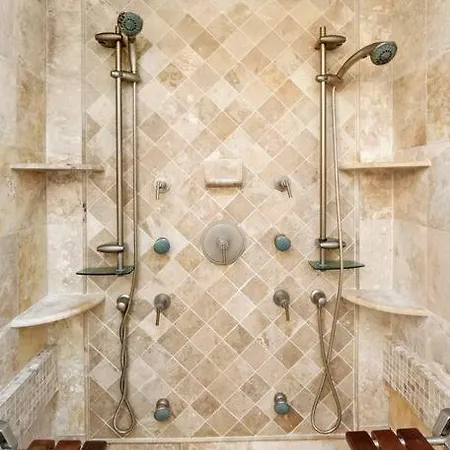 Roscoe Village Family Hideaway Holiday home Chicago