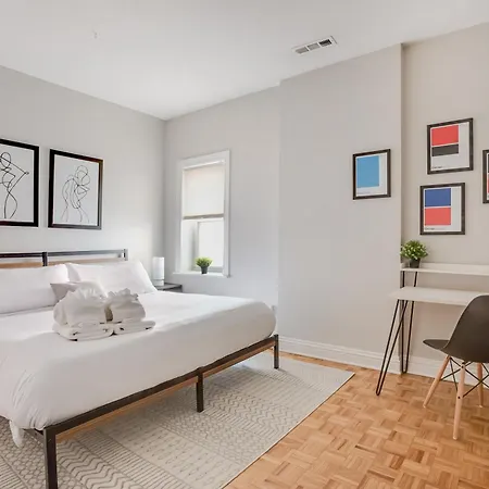 Brilliant Downtown 3-bedroom Apartment Chicago