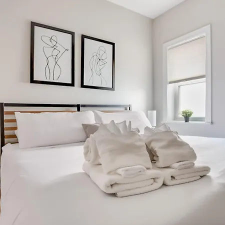 Apartment Brilliant Downtown 3-bedroom