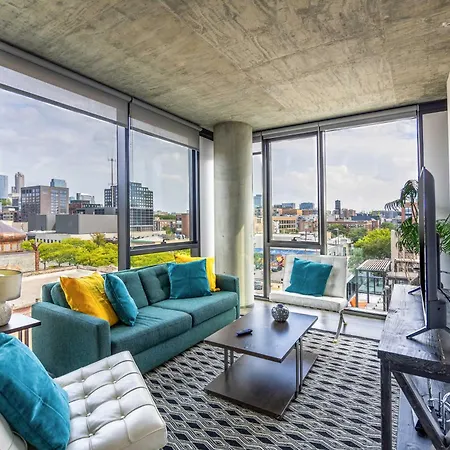New Sleek 2br - Perfect Blend Of Comfort & Style In Apartment Chicago