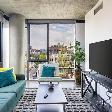 Apartment New Sleek 2br - Perfect Blend Of Comfort & Style In Chicago