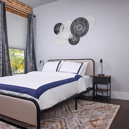 5mins From Downtown 2bd Fulton Market, Free Onsite Parking Apartment Chicago