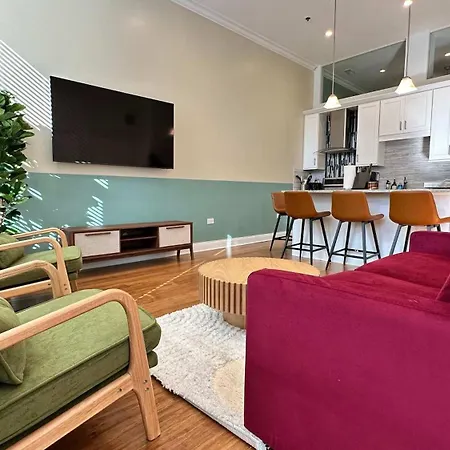 Apartment Cozy 1 Bedroom 1 Parking Sleeps 4