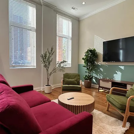 Cozy 1 Bedroom 1 Parking Sleeps 4