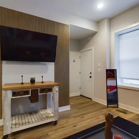 Apartment Bulls Tribute 2br In