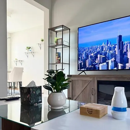 Vibrant 1br Explore Chicago's Hidden Gems *
