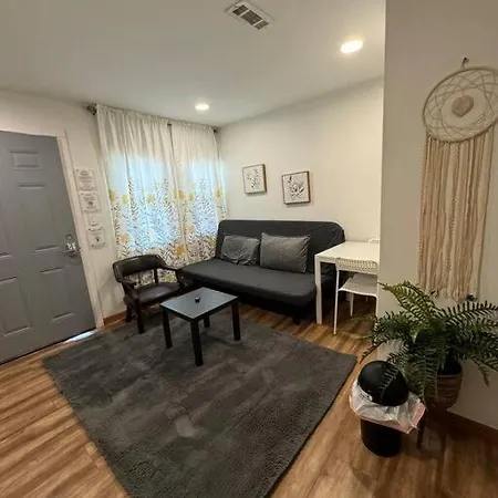 1 Bedroom Easyparking Laundry * Chicago